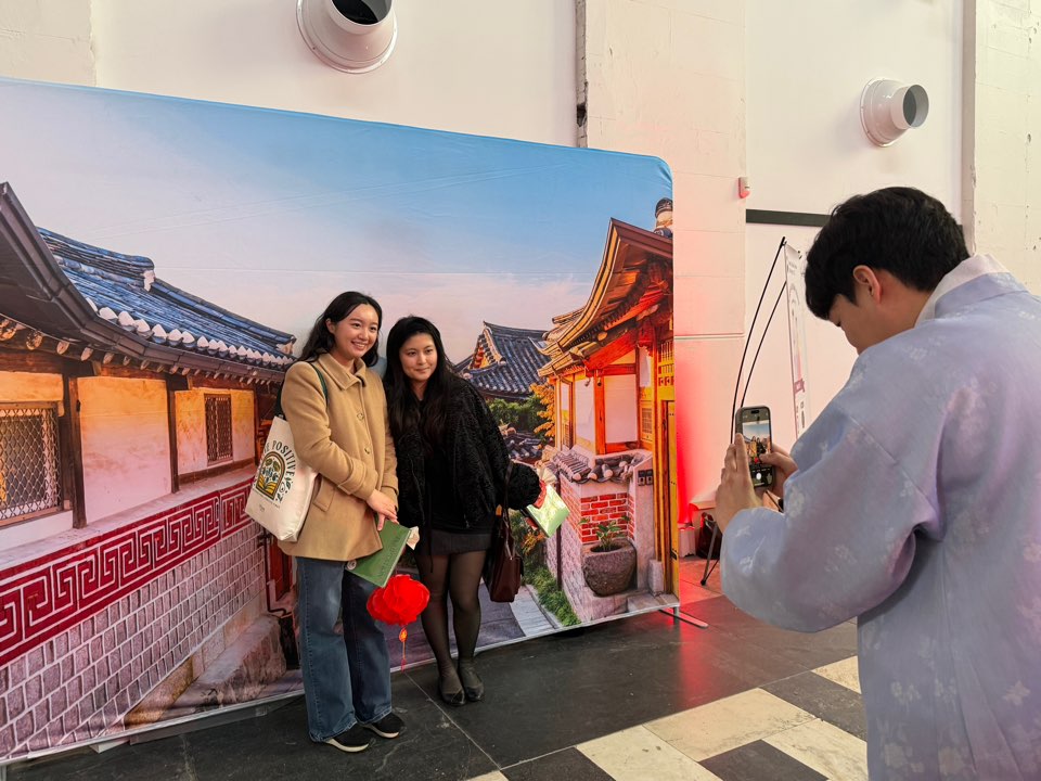 행사 사진 첨부