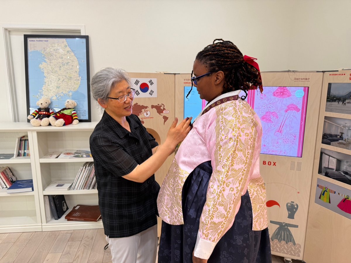 Crafting Culture: 국립민속박물관과 함께하는 전통 공예 체험 워크숍